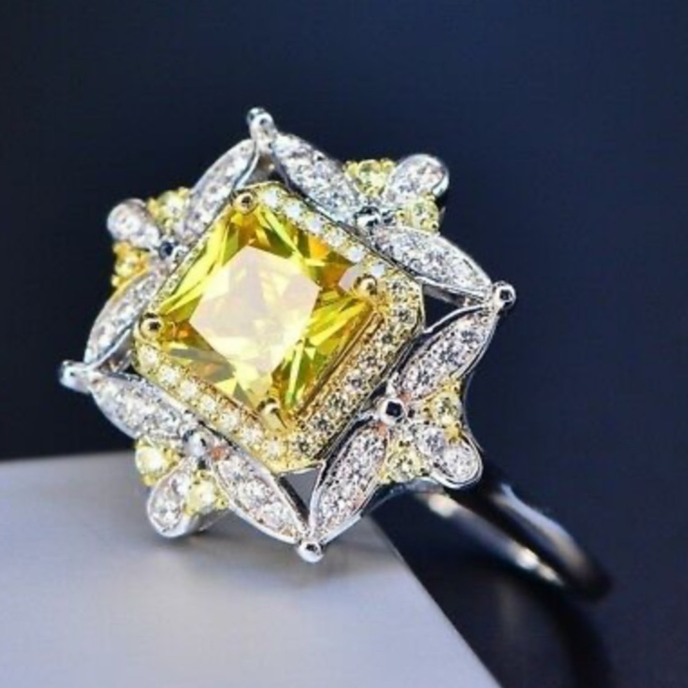 Gorgeous 925 ST Silver Citrine Birthstone Ring